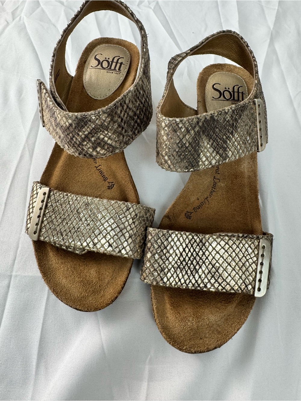 Sofft Metallic gold Sandals - Picture 6 of 6